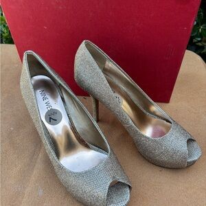 Nine West Shimmering Gold Peep Toe Heels